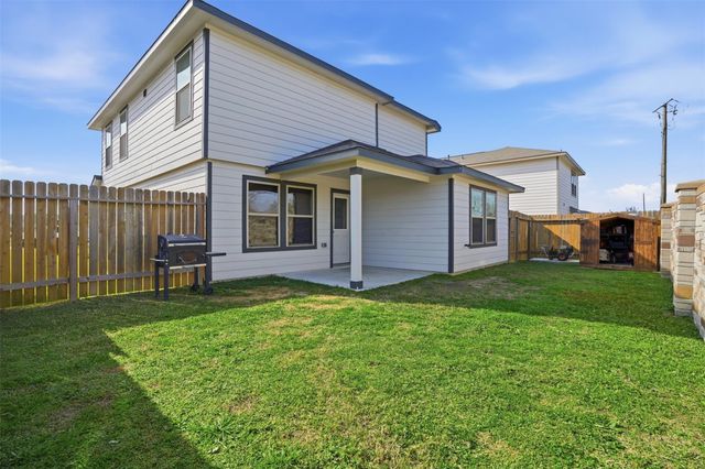 1224 Millpointe Lane, Dayton, TX 77535