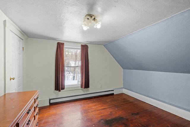 43 Davis Street, Claremont, NH 03743