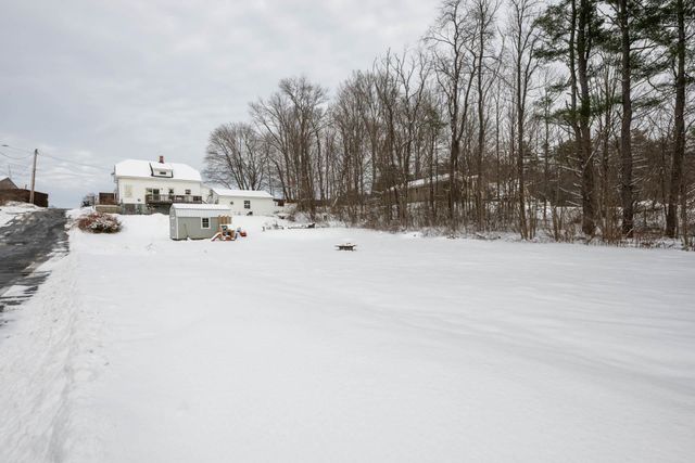 43 Davis Street, Claremont, NH 03743