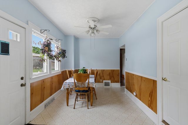 2112 32nd Street, Rock Island, IL 61201