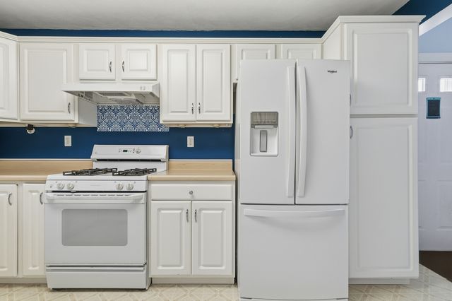 2112 32nd Street, Rock Island, IL 61201