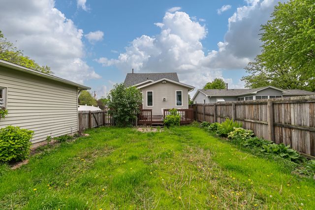 2112 32nd Street, Rock Island, IL 61201