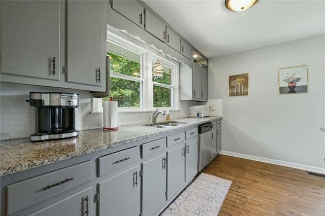 2185 Trailwood Drive SE, Smyrna, GA 30080