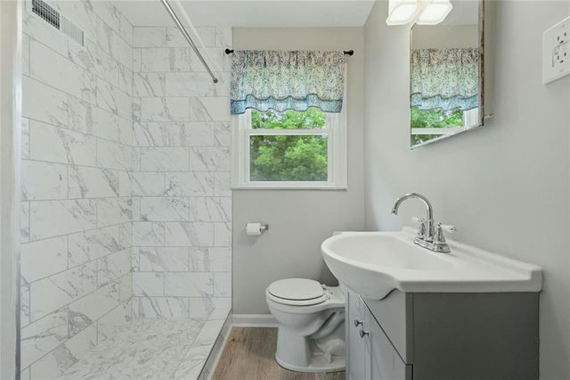 2185 Trailwood Drive SE, Smyrna, GA 30080