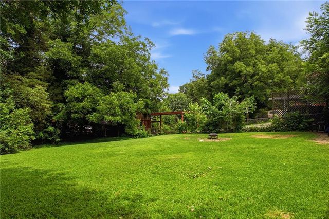 2185 Trailwood Drive SE, Smyrna, GA 30080