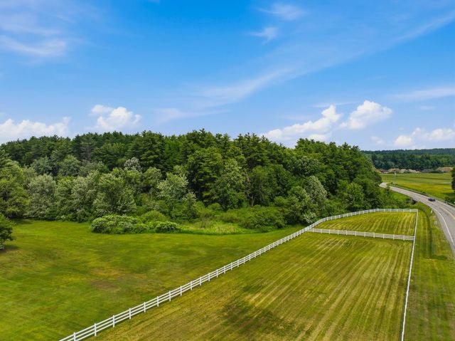 66A Merrimack Road, Amherst, NH 03031