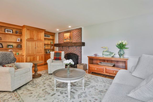 66A Merrimack Road, Amherst, NH 03031