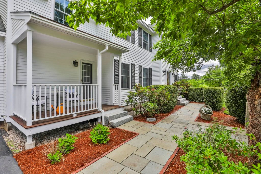 66A Merrimack Road, Amherst, NH 03031