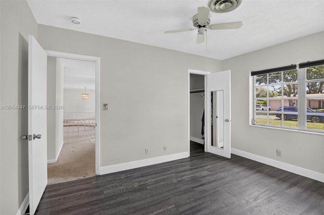 5620 SW 8th Street, Plantation, FL 33317
