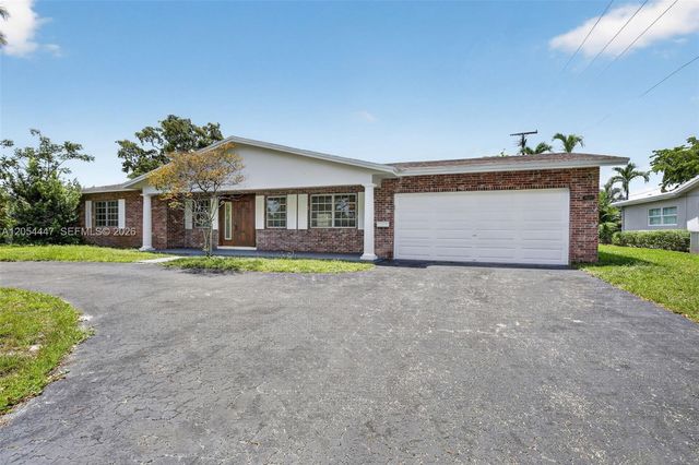 5620 SW 8th Street, Plantation, FL 33317