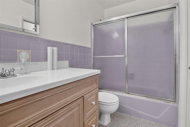 5620 SW 8th Street, Plantation, FL 33317
