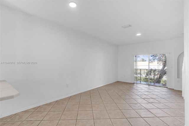 5670 NW 116th Avenue 219, Doral, FL 33178