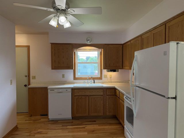 4509 Bunker Hill Lane, Madison, WI 53704