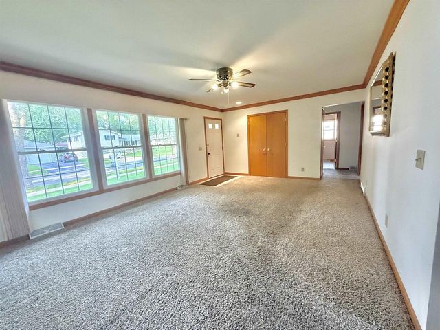 4509 Bunker Hill Lane, Madison, WI 53704