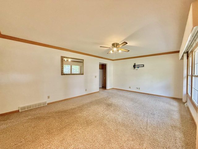 4509 Bunker Hill Lane, Madison, WI 53704