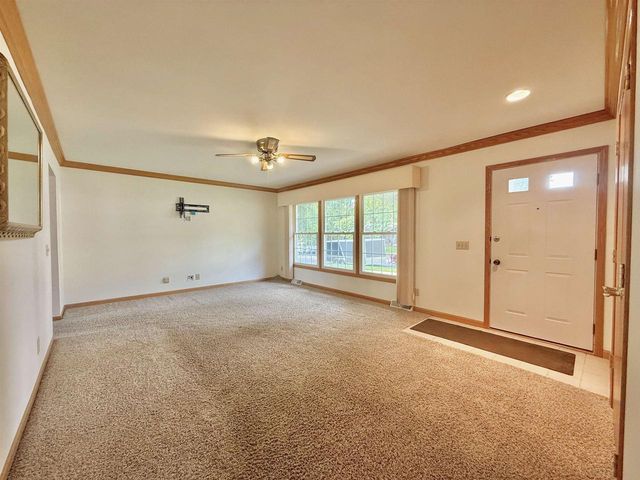 4509 Bunker Hill Lane, Madison, WI 53704