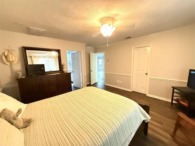 1815 Ash Forest Drive, Katy, TX 77450