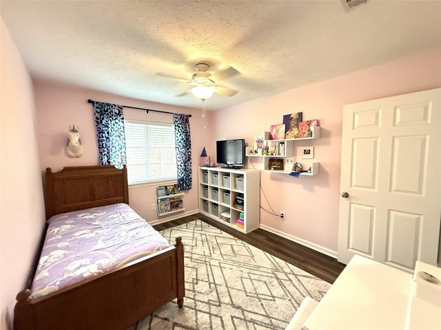 1815 Ash Forest Drive, Katy, TX 77450