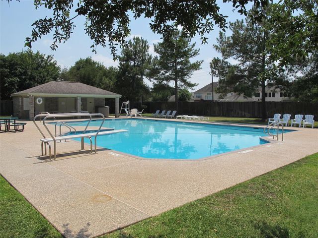 1815 Ash Forest Drive, Katy, TX 77450