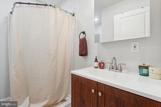 1705 S 18TH ST, Philadelphia, PA 19145