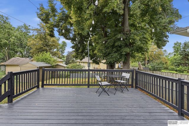 14073 Monroe Circle, Omaha, NE 68137