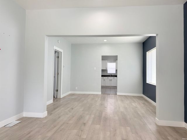 1518 Dale Avenue, South Bend, IN 46613
