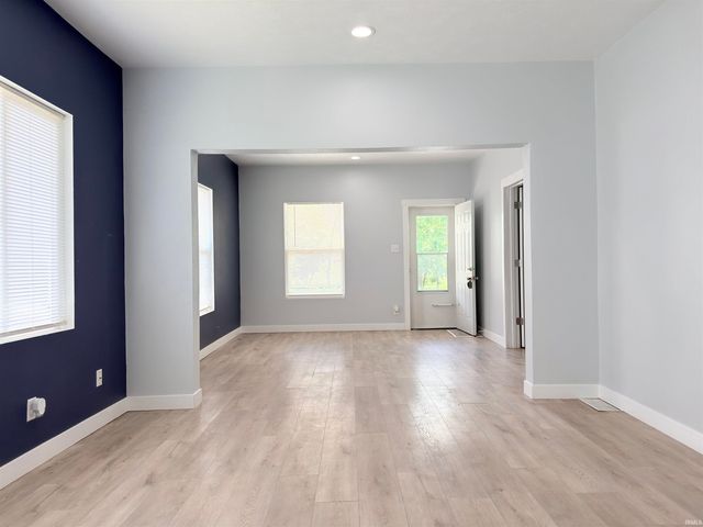 1518 Dale Avenue, South Bend, IN 46613