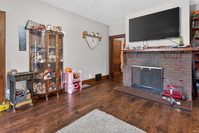 1041 E Blackford Avenue, Evansville, IN 47714