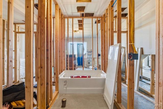 3322 Bella Luna Dr, Pueblo, CO 81001