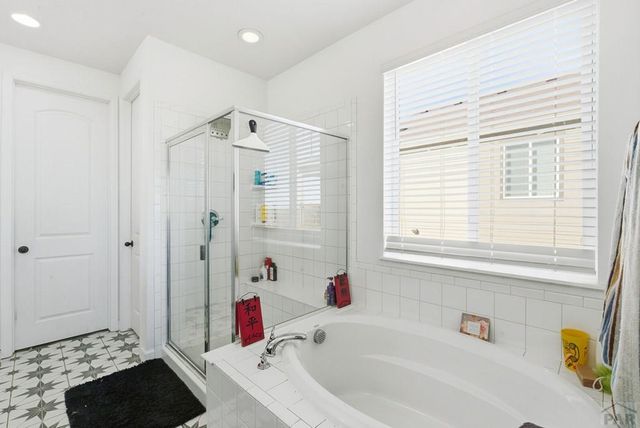 3322 Bella Luna Dr, Pueblo, CO 81001