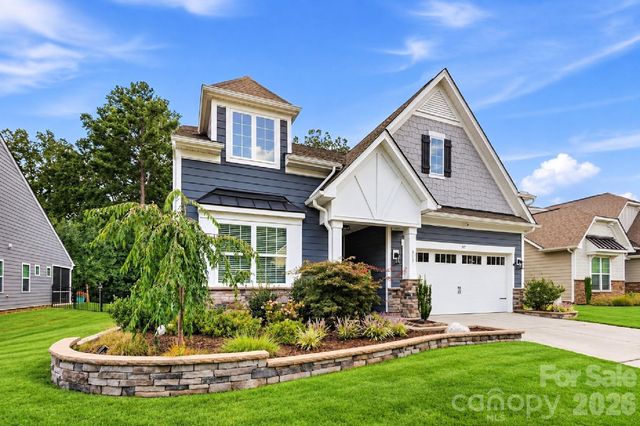 317 Picasso Trail, Mount Holly, NC 28120