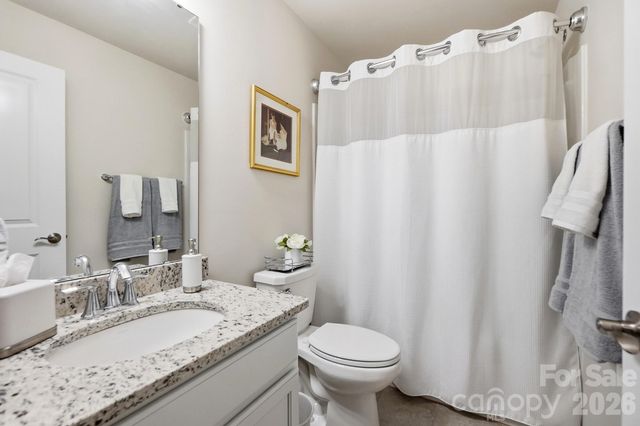 317 Picasso Trail, Mount Holly, NC 28120