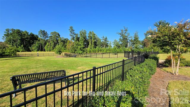 317 Picasso Trail, Mount Holly, NC 28120