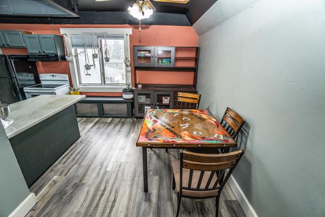 308 Kettle Moraine DRIVE S, Slinger, WI 53086