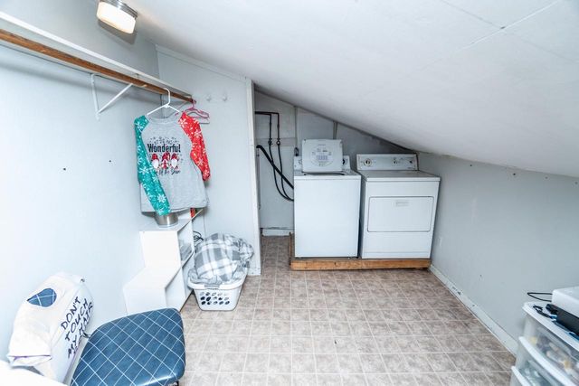 308 Kettle Moraine DRIVE S, Slinger, WI 53086