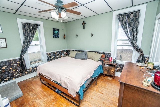 308 Kettle Moraine DRIVE S, Slinger, WI 53086