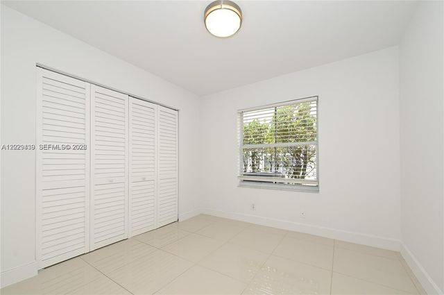 889 Sand Creek Circle, Weston, FL 33327
