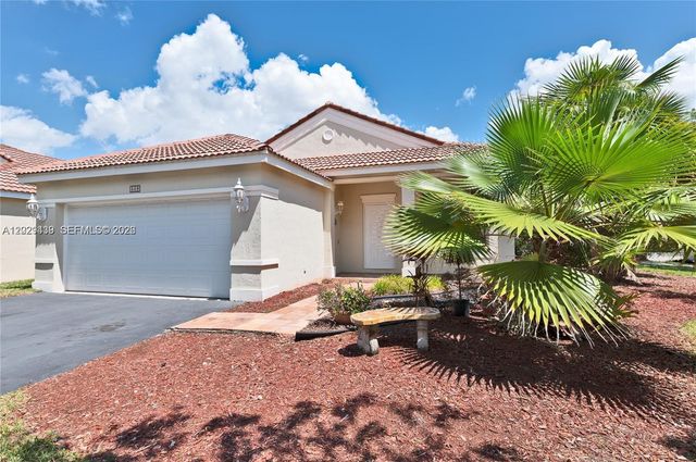 889 Sand Creek Circle, Weston, FL 33327