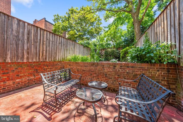 413 D ST SE, Washington, DC 20003