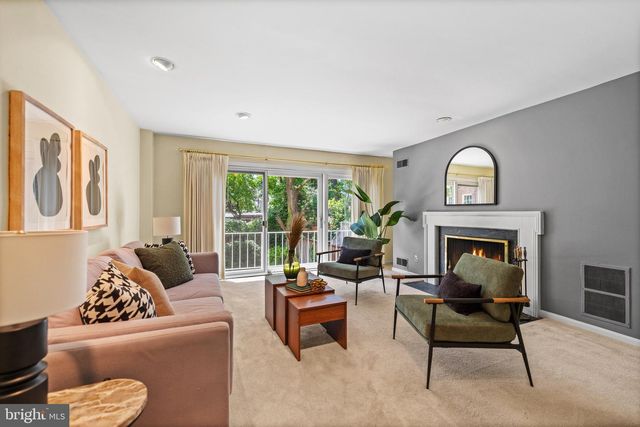 413 D ST SE, Washington, DC 20003
