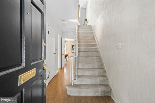 413 D ST SE, Washington, DC 20003