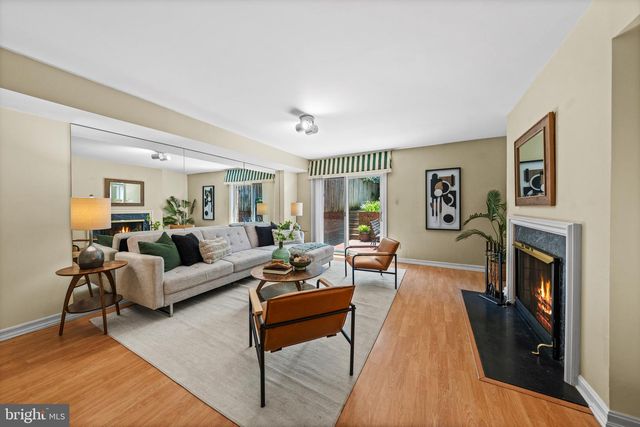 413 D ST SE, Washington, DC 20003