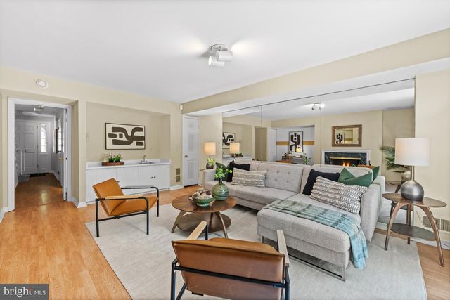 413 D ST SE, Washington, DC 20003