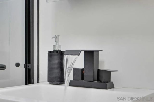 415-417 26th St., National City, CA 91950