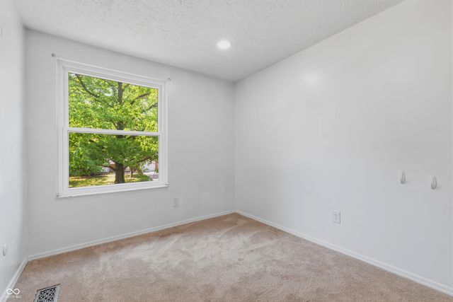 9505 Thornwood Drive, Indianapolis, IN 46250