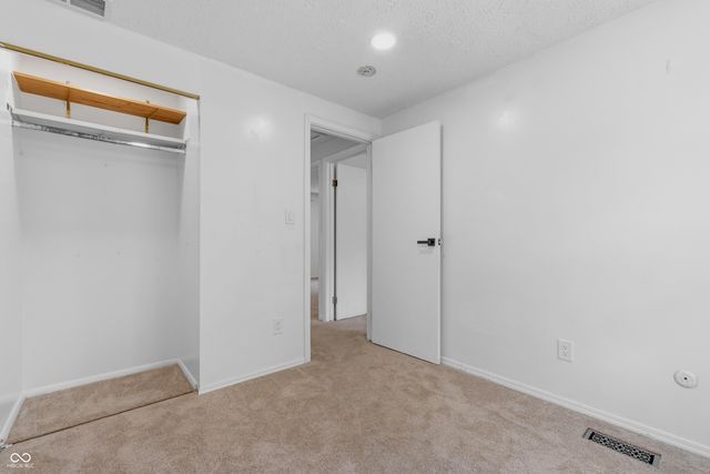9505 Thornwood Drive, Indianapolis, IN 46250