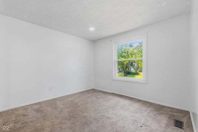9505 Thornwood Drive, Indianapolis, IN 46250
