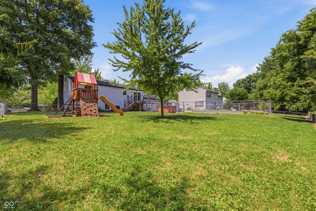 9505 Thornwood Drive, Indianapolis, IN 46250