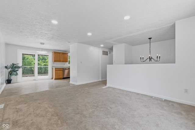 9505 Thornwood Drive, Indianapolis, IN 46250