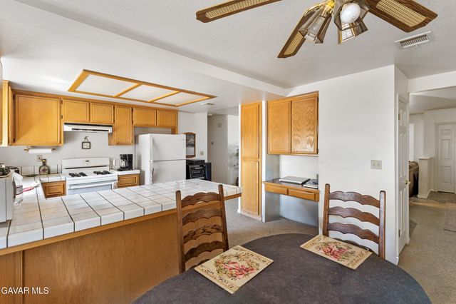 9688 Tanbark Avenue, California City, CA 93505